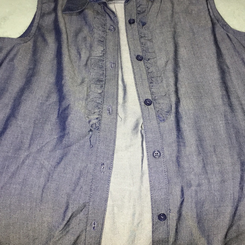 Button Down Tank Top - Picture 3 of 3